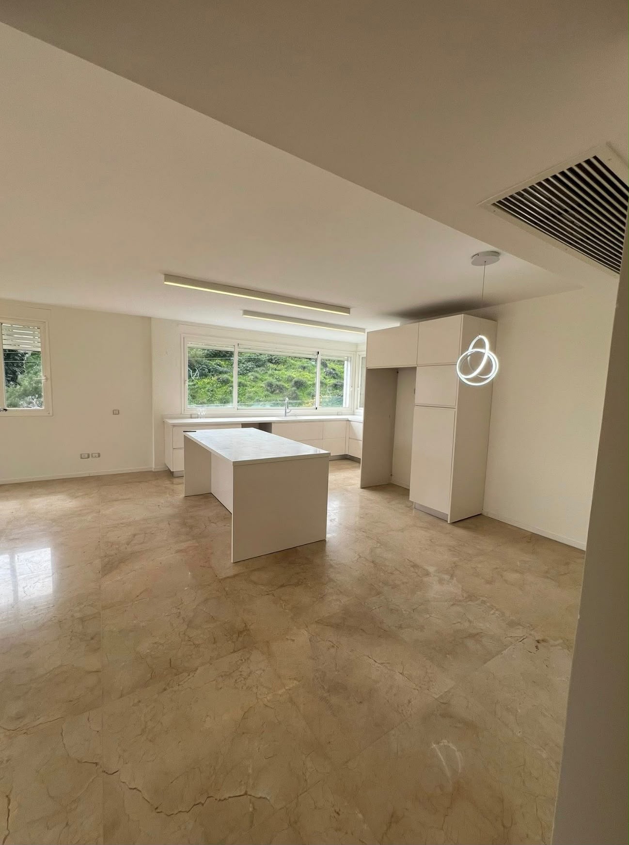 Penthouse for rent in Herzliya B — Gallery 8
