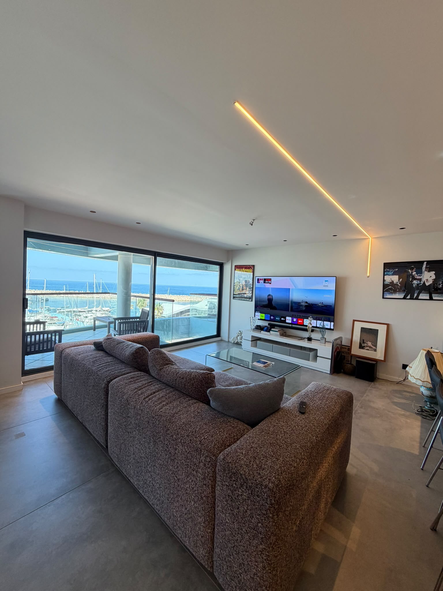 Apartment for rent in Herzliya Marina — A beautifully upgraded apartment in the Herzliya Marina Towers